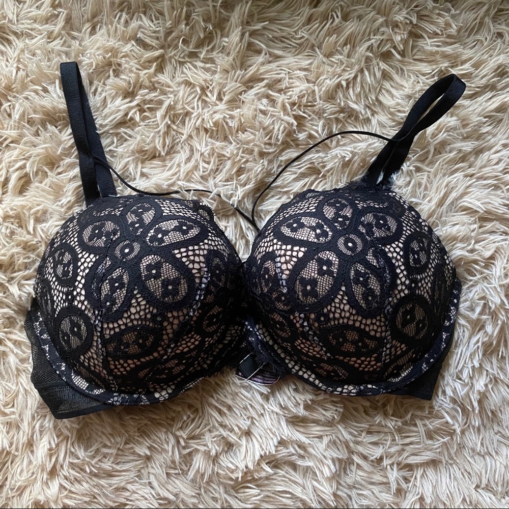 VS Bombshell Push Up Bra 🔥